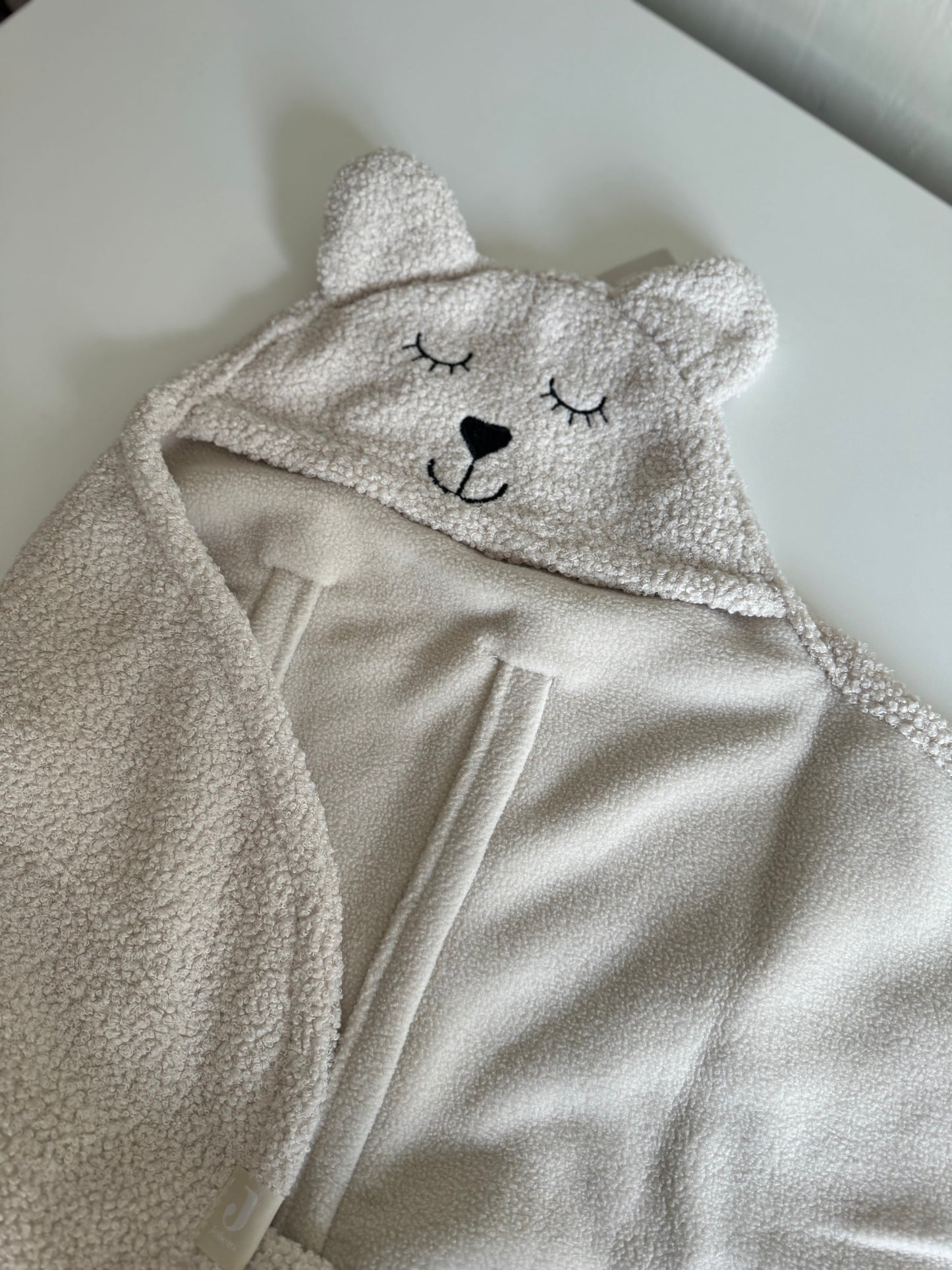 Einschlagdecke für Babyschale Bear Boucé
