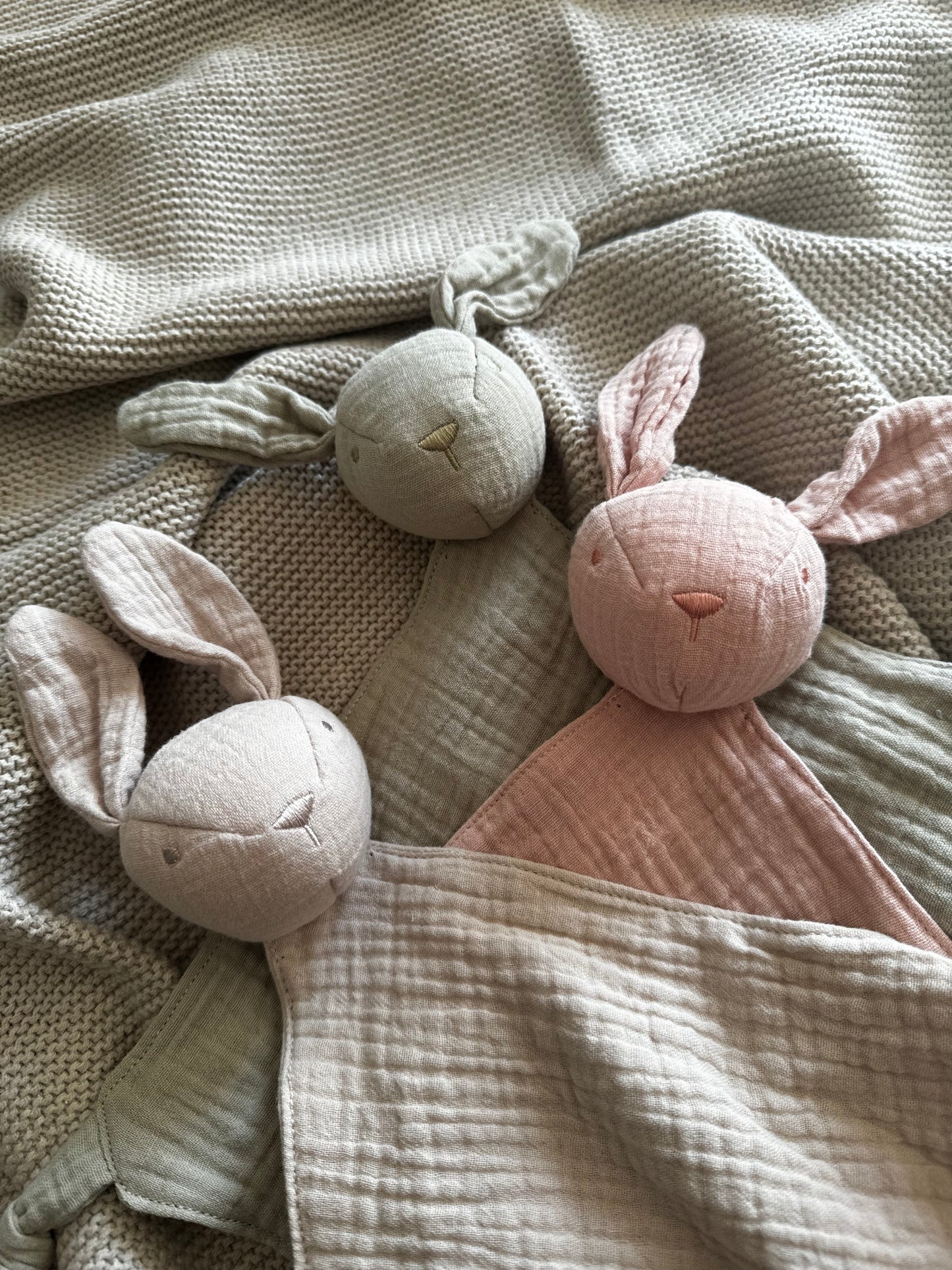 Schmusetuch Hase – personalisierbar mit Name