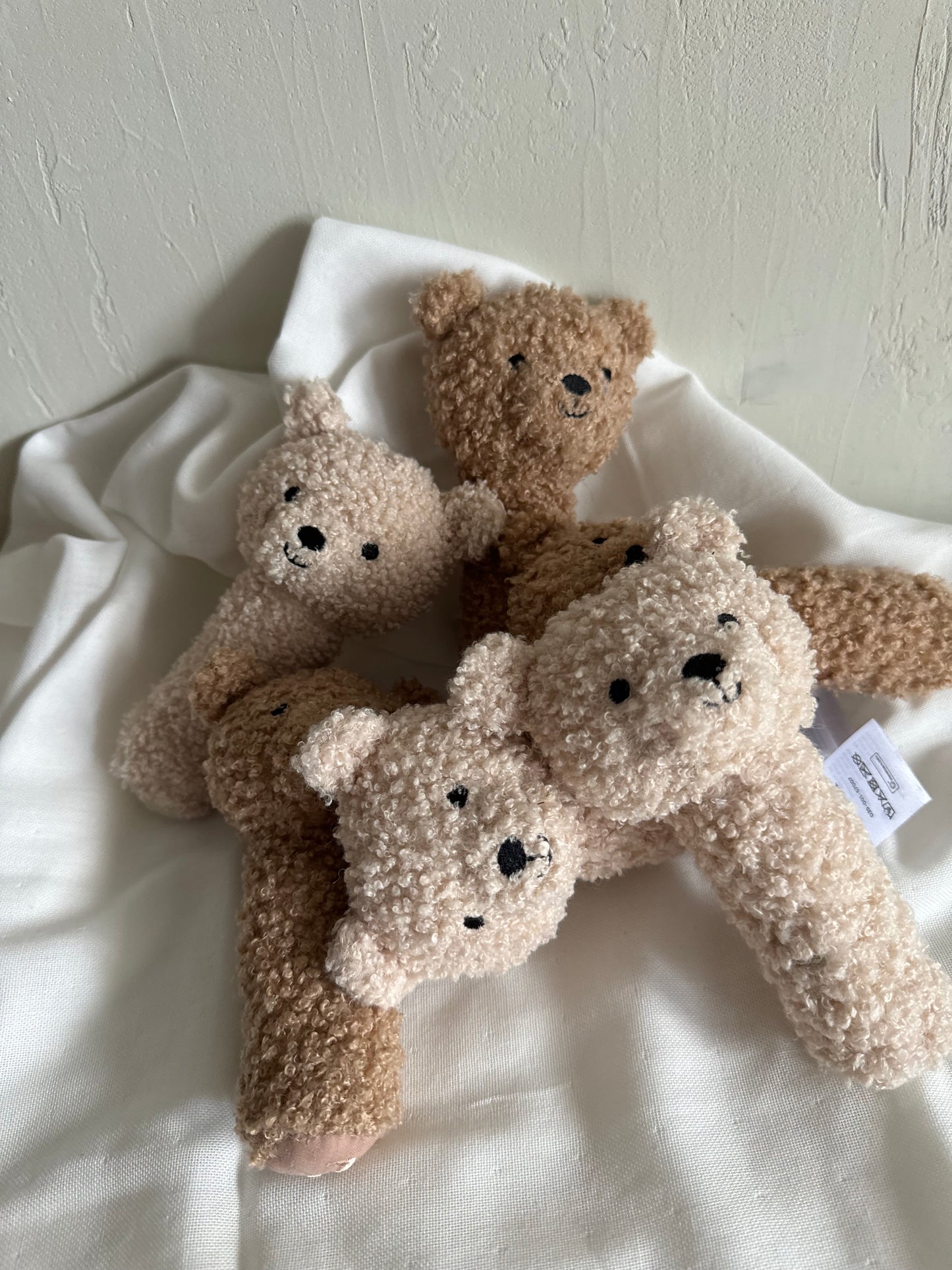 Rassel Teddy Bear –  Jollein